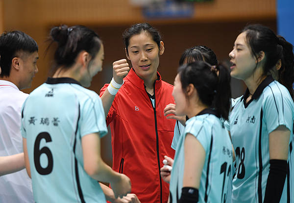 十五运｜三战全运的朱婷将迎来决赛阶段首秀<strong></p>
<p>通化金马股票</strong>，第一战对阵李盈莹引人关注