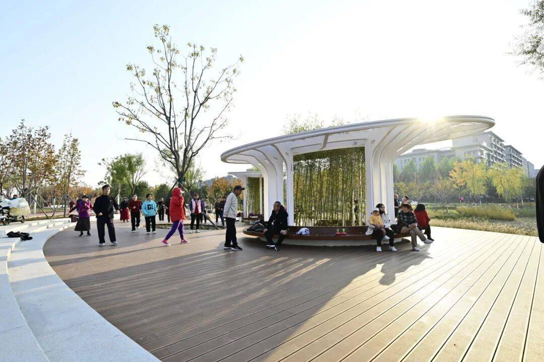 北京新添一个超美大公园<strong></p>
<p>通化金马股票</strong>！占地超300亩