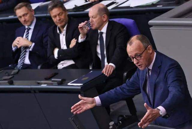 连续有两位国王访华<strong></p>
<p>通化金马股票</strong>，其中一位是建交以来首访，证明了什么？