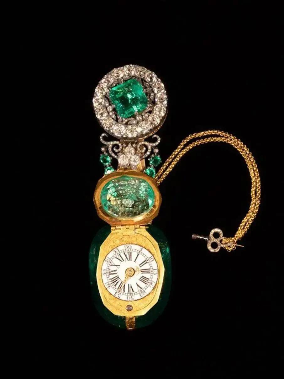 失踪百年的欧洲王室诅咒之钻重现<strong></p>
<p>美邦服饰股票</strong>，背后藏着一位忠贞皇后的惊人布局