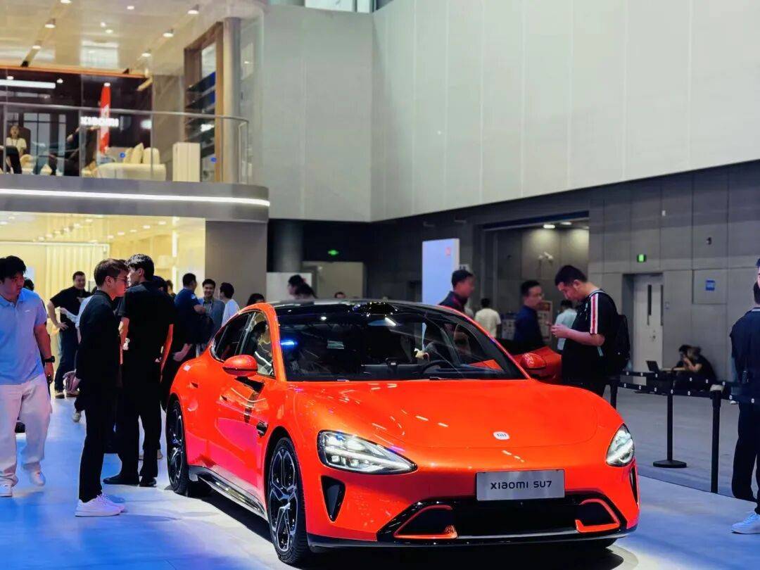 小米SU7常州再起火<strong></p>
<p>中京电子股票</strong>!车主称“锂电池未及时取出”