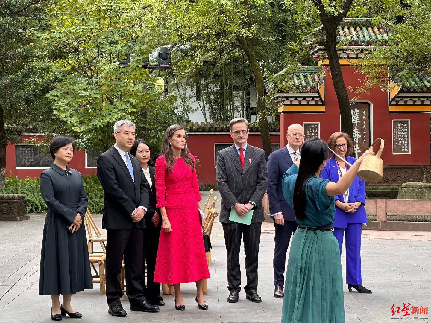 西班牙国王访华首站成都:从经贸到香茶<strong></p>
<p>中京电子股票</strong>,释放哪些合作信号?