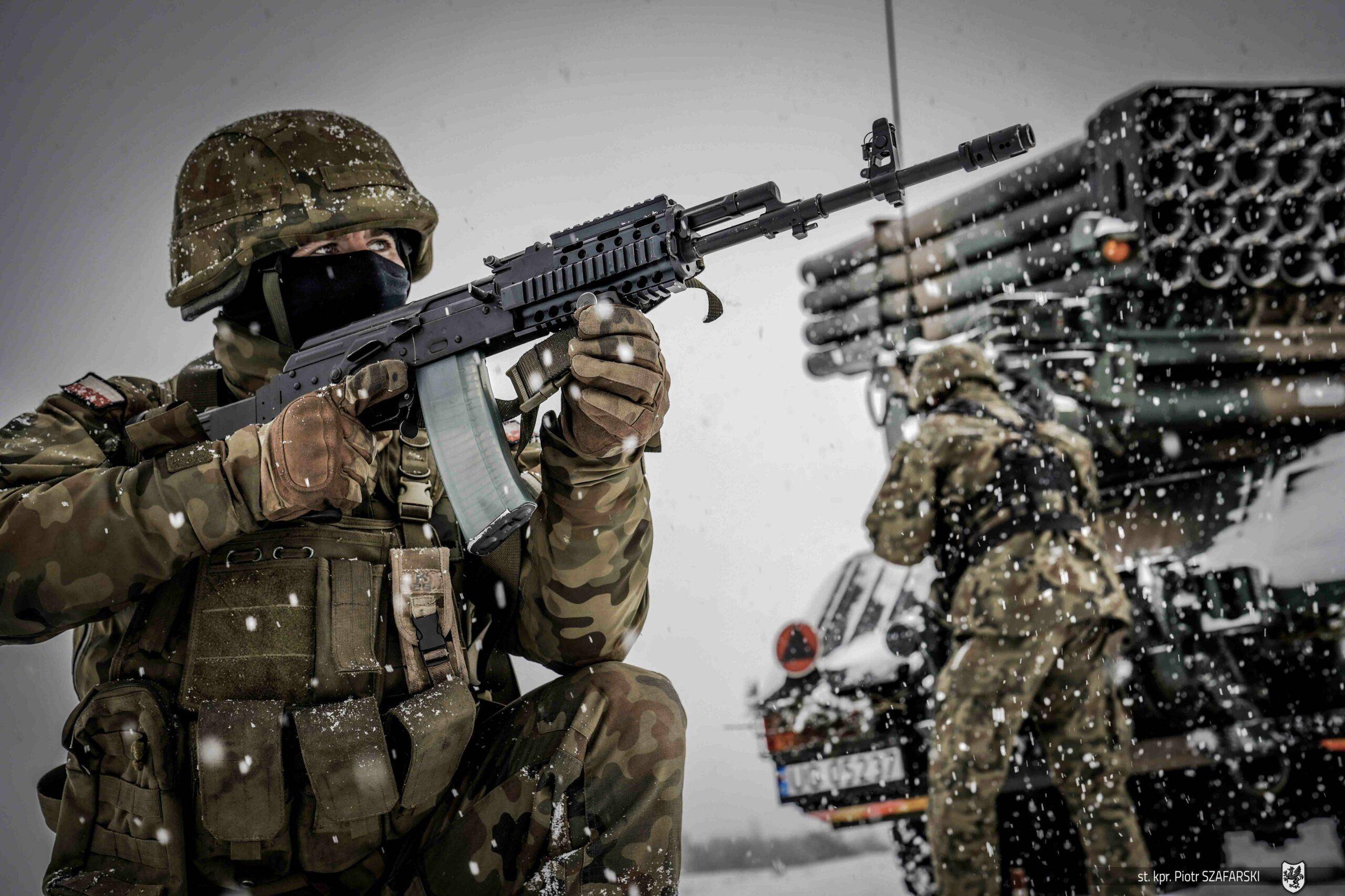 40万大军威胁对俄开战?话锋突转<strong></p>
<p>中京电子股票</strong>,波兰总统怒斥:乌克兰不懂感恩