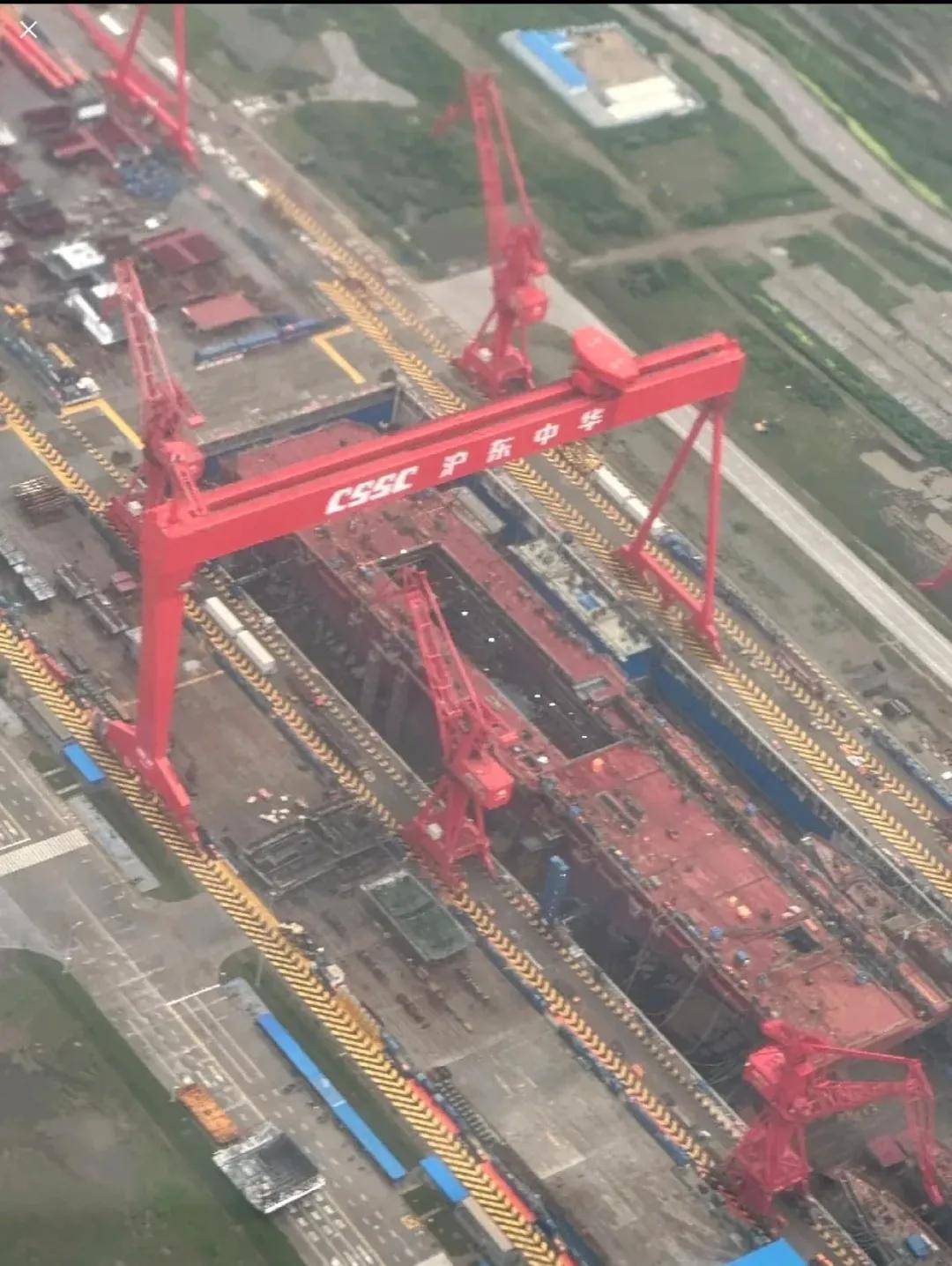 一年服役三艘？076“四川”舰开始试航<strong></p>
<p>大洋电机股票</strong>，是“福建”舰的搭子吗？