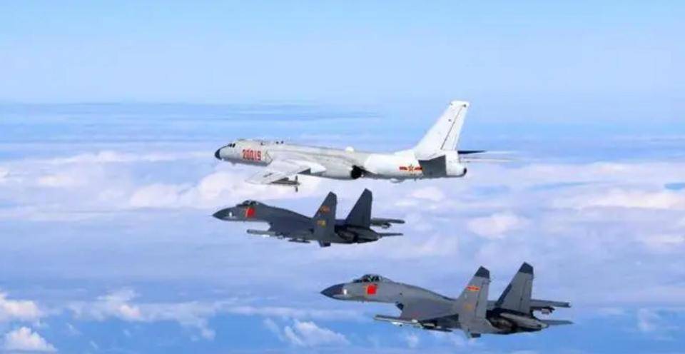 解放军出动多架轰炸机<strong></p>
<p>大洋电机股票</strong>，对菲律宾强硬表态