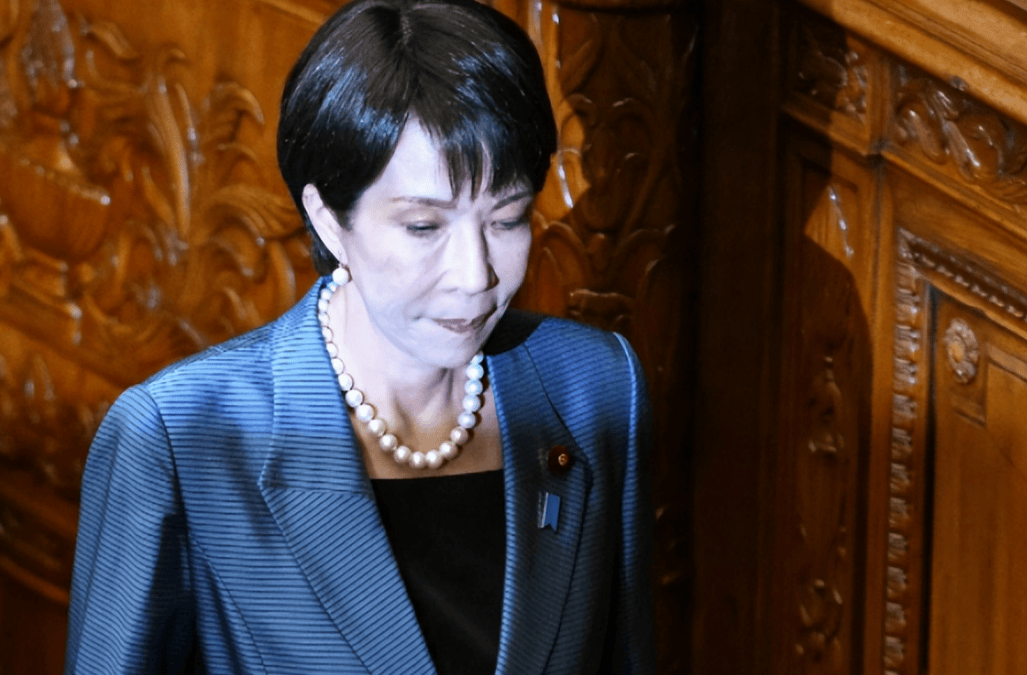 新加坡总理打破沉默<strong></p>
<p>上港集团股票</strong>，暗示日本已经在努力“降温”，中方应该见好就收