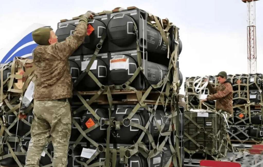 日本出现危险动向！三菱重工再次登场<strong></p>
<p>上港集团股票</strong>，二战以来首次向美国出口杀伤性武器