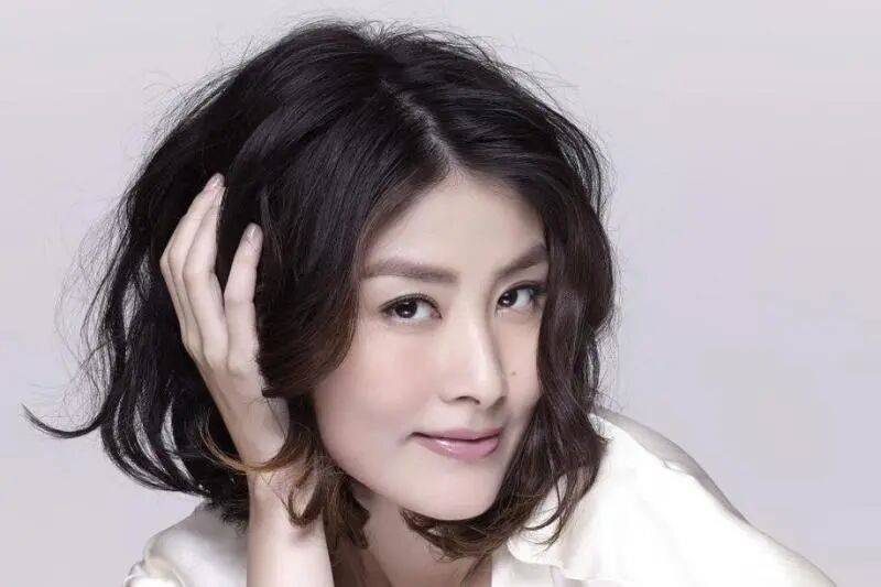 陈慧琳商演现场得知观众都是年消费200万元以上的VIP<strong></p>
<p>丰乐种业股票</strong>，直呼“原来我也是一个优惠”