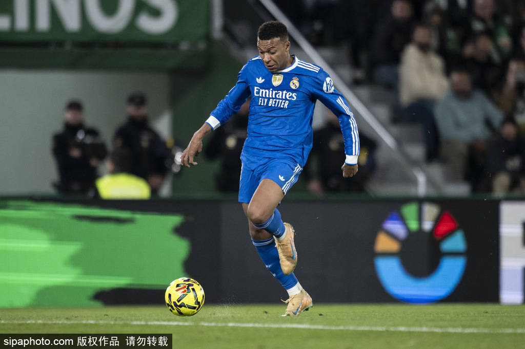 观战台：阿森纳拜仁巅峰对决+切尔西碰巴萨 巴黎再战热刺