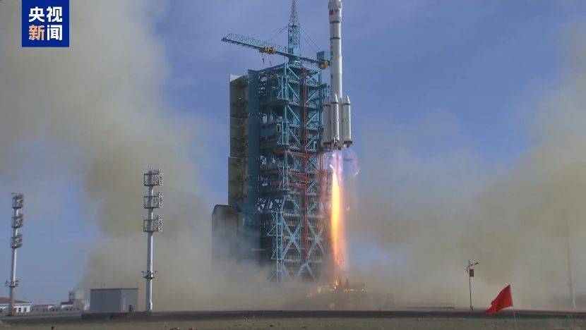 首次应急发射<strong></p>
<p>立讯精密股票</strong>!神舟二十二号飞船发射圆满成功!飞船上装了啥?怎么装?一文揭秘