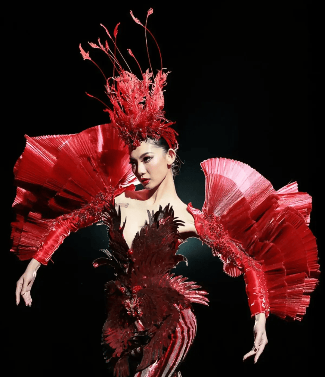 环球小姐决赛成“动物开会”<strong></p>
<p>启明星辰股票</strong>？冠军被羞辱又深陷暗箱丑闻