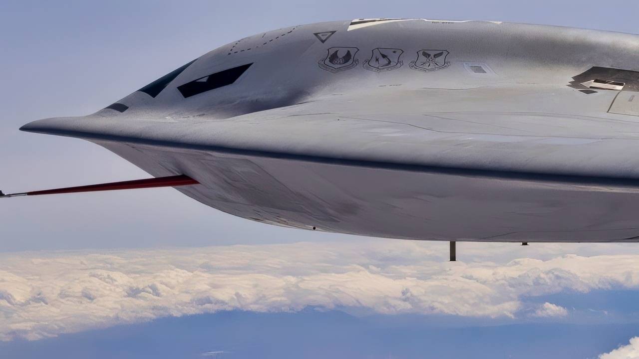 美媒:想让B-21深入中俄腹地<strong></p>
<p>中信建投股票</strong>,自由出入肆意轰炸,100架远远不够