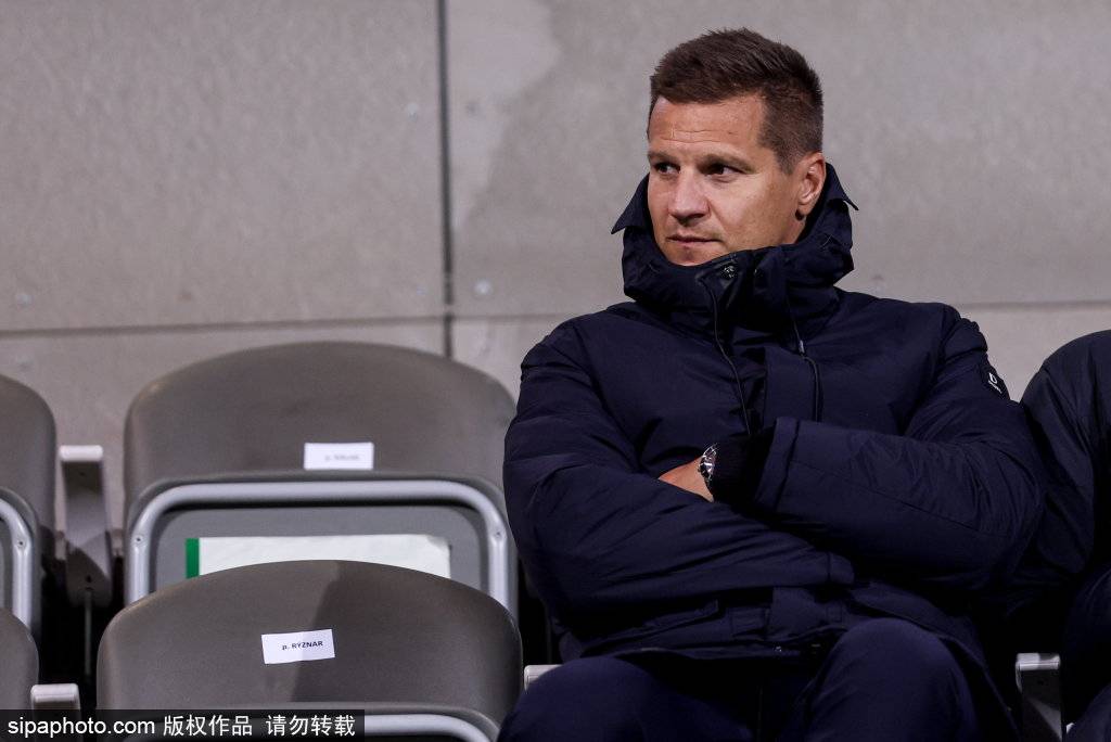 马加特重返山东泰山？杨晨采访引发球迷热议，72岁老帅能否再创辉煌？