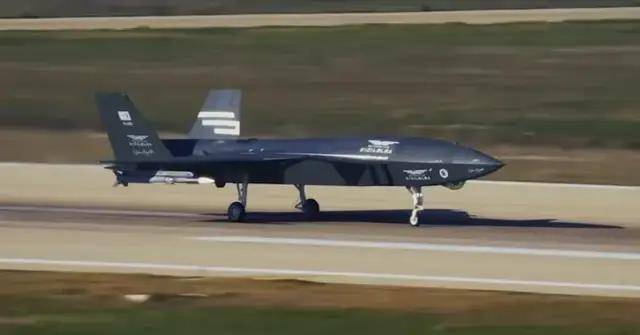 我们落后了?土耳其完成“世界首次无人机发射空空弹”<strong></p>
<p>长信科技股票</strong>,性能如何