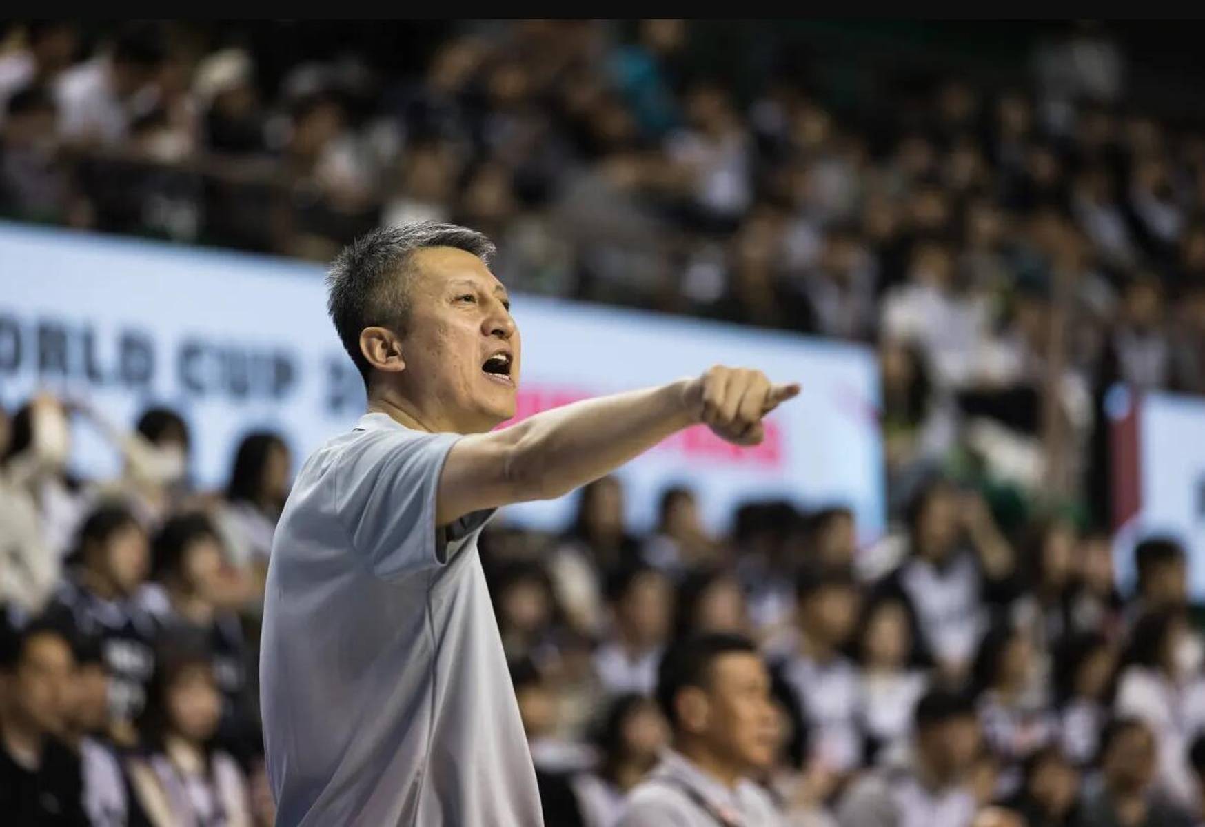 深度-没有优秀后卫支撑<strong></p>
<p>长信科技股票</strong>，男篮变成了失去眼睛的猎鹰