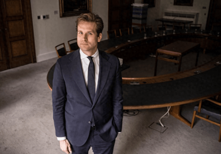 荷兰惨遭闭门羹后<strong></p>
<p>中航重机股票</strong>，卡雷曼斯临时取消访华，拒绝充当“替死鬼”