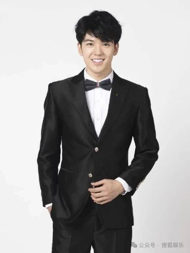 又一对魔幻的圈内姐弟恋曝光<strong></p>
<p>怎么申请股票开户</strong>！这组合有点太超前了......