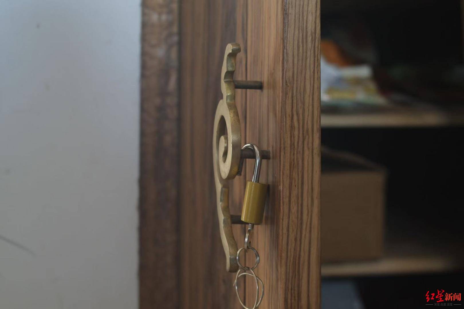 8岁自闭症男童苍山走失后身亡 深陷漩涡的父母：<strong></p>
<p>高德红外股票</strong>我们全家都在用爱托举这个孩子丨2025未完待续