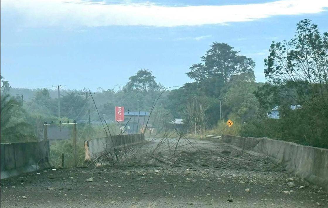 炸大桥<strong></p>
<p>奋达科技股票</strong>,炸赌场,F-16突防红旗12,泰国拒绝停火,跟特朗普唱反调