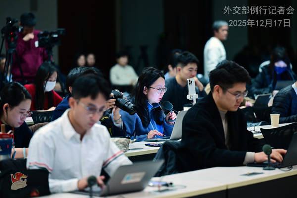 日方与英法德加等国沟通称对台立场未变<strong></p>
<p>中国长城股票</strong>，外交部：妄图在国际上装无辜、骗同情 | 外交部记者会实录（2025.12.17）