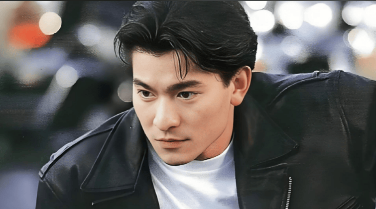 大衣哥跳楼刘德华遭枪击?那些被造谣去世的娱乐圈明星太惨了<strong></p>
<p>中国长城股票</strong>!