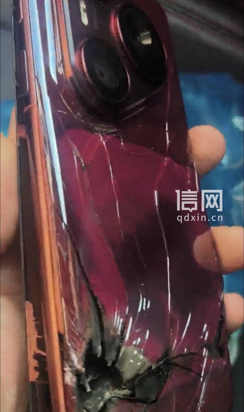 华为新手机充电时电池爆了 售后凭照片认定“外力所致”拒保 消费者：难道我买的是摔炮<strong></p>
<p>汉得信息股票</strong>？