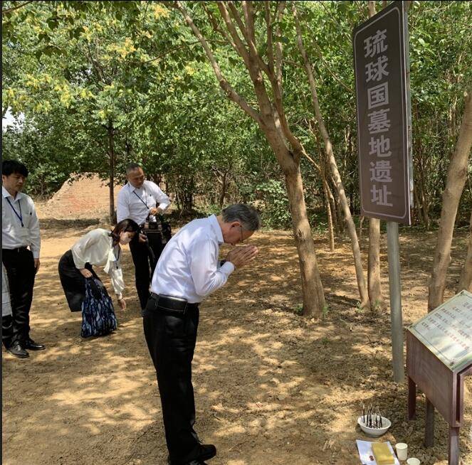 松岛泰胜:身为琉球人<strong></p>
<p>汉得信息股票</strong>,我向中国政府致以诚挚的谢意