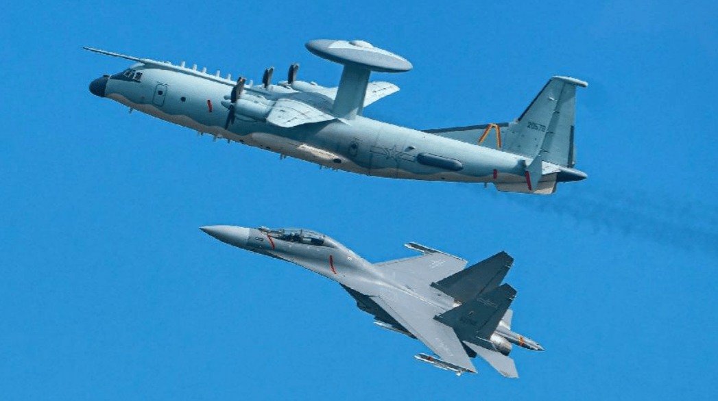 央视“泄露天机”：空军8架歼-16打6架阵风<strong></p>
<p>潮宏基股票</strong>！网友称“杀鸡用牛刀”