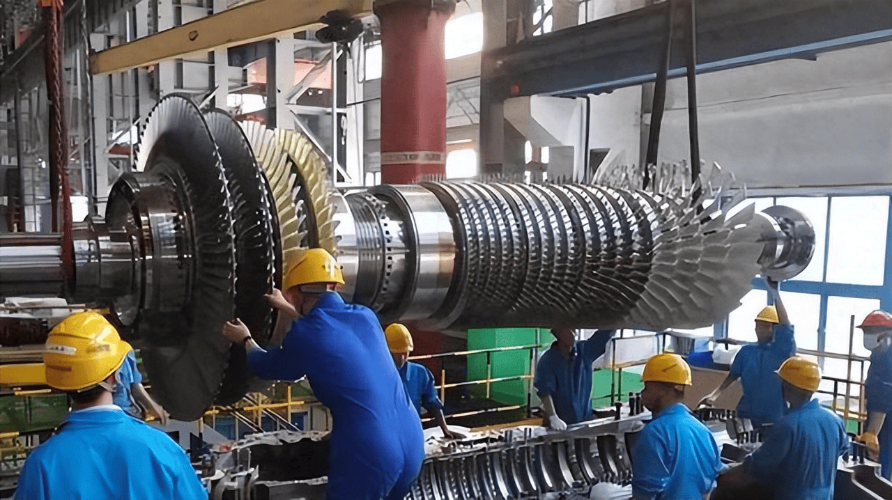 中国第5艘航母开工<strong></p>
<p>常山药业股票</strong>,10万吨级的常规动力航母揭开帷幕,核动力航母也在路上