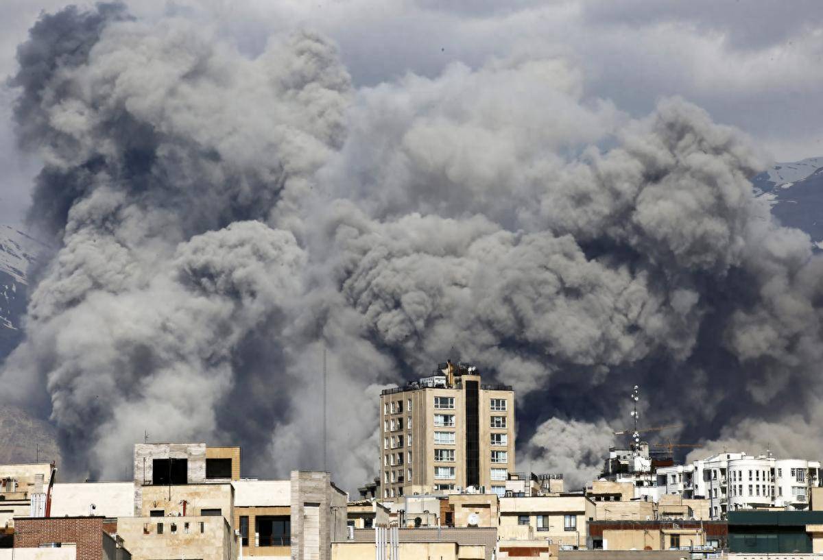 海湾国家态度变了<strong></p>
<p>索菲亚股票</strong>，喊话美国：别半途而废，将军事行动进行到底，彻底打废德黑兰