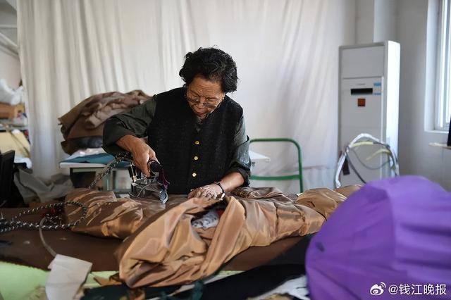 老人从81岁到91岁还清2077万的债