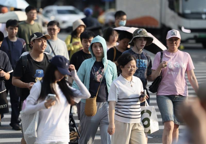 “热麻了”<strong></p>
<p>虚拟币交易</strong>，广州今日最高温41.6℃，花都区橙色预警生效