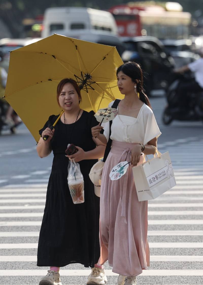 “热麻了”<strong></p>
<p>虚拟币交易</strong>，广州今日最高温41.6℃，花都区橙色预警生效